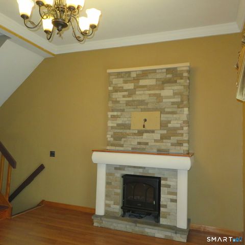 Tiny photo for 410 Farmington Avenue #APT 3L, New Britain, CT 06053 (MLS # 24153614)