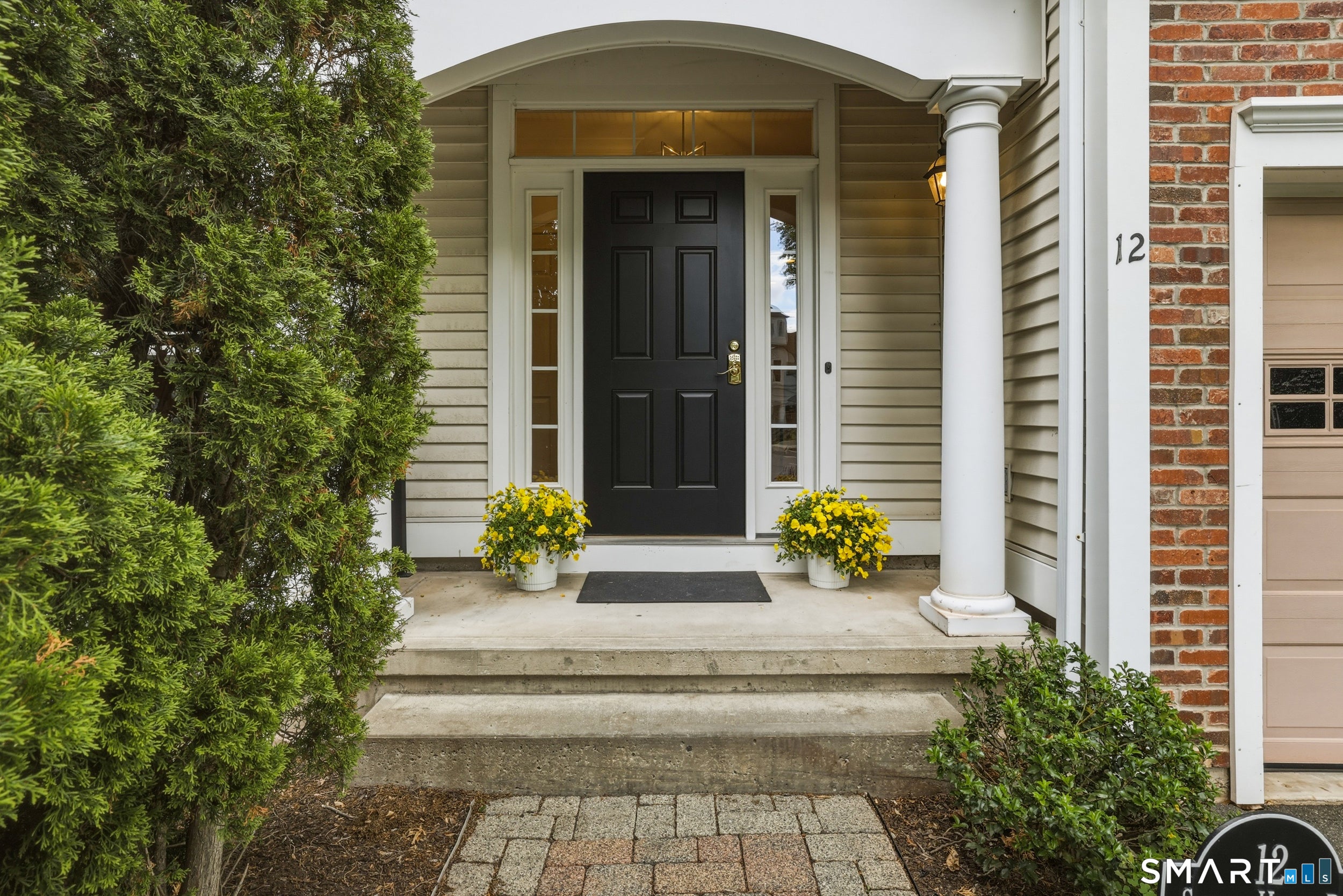 12 Schoolhouse Drive 12