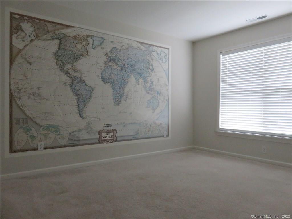 Farmington, Connecticut 06032, United States, 3 Bedrooms Bedrooms, ,3 BathroomsBathrooms,Residential,Active,227733