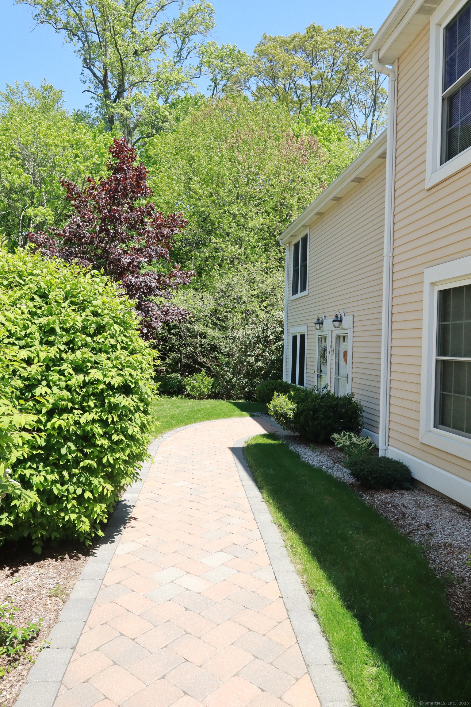54 Rope Ferry Road H137