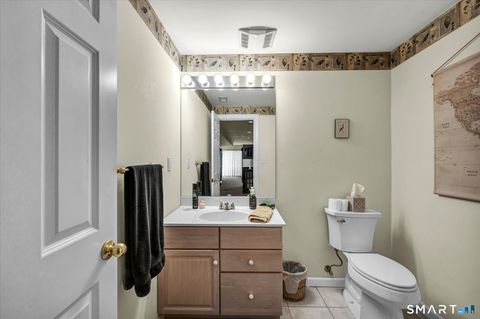 Tiny photo for 9 Cypress Circle #9, Berlin, CT 06037 (MLS # 24164520)