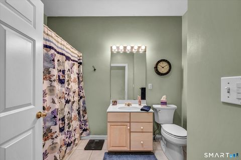 Tiny photo for 9 Cypress Circle #9, Berlin, CT 06037 (MLS # 24164520)