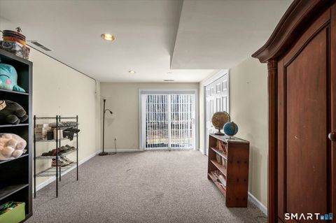 Tiny photo for 9 Cypress Circle #9, Berlin, CT 06037 (MLS # 24164520)