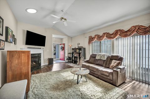 Tiny photo for 9 Cypress Circle #9, Berlin, CT 06037 (MLS # 24164520)