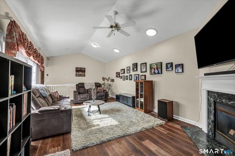 Tiny photo for 9 Cypress Circle #9, Berlin, CT 06037 (MLS # 24164520)