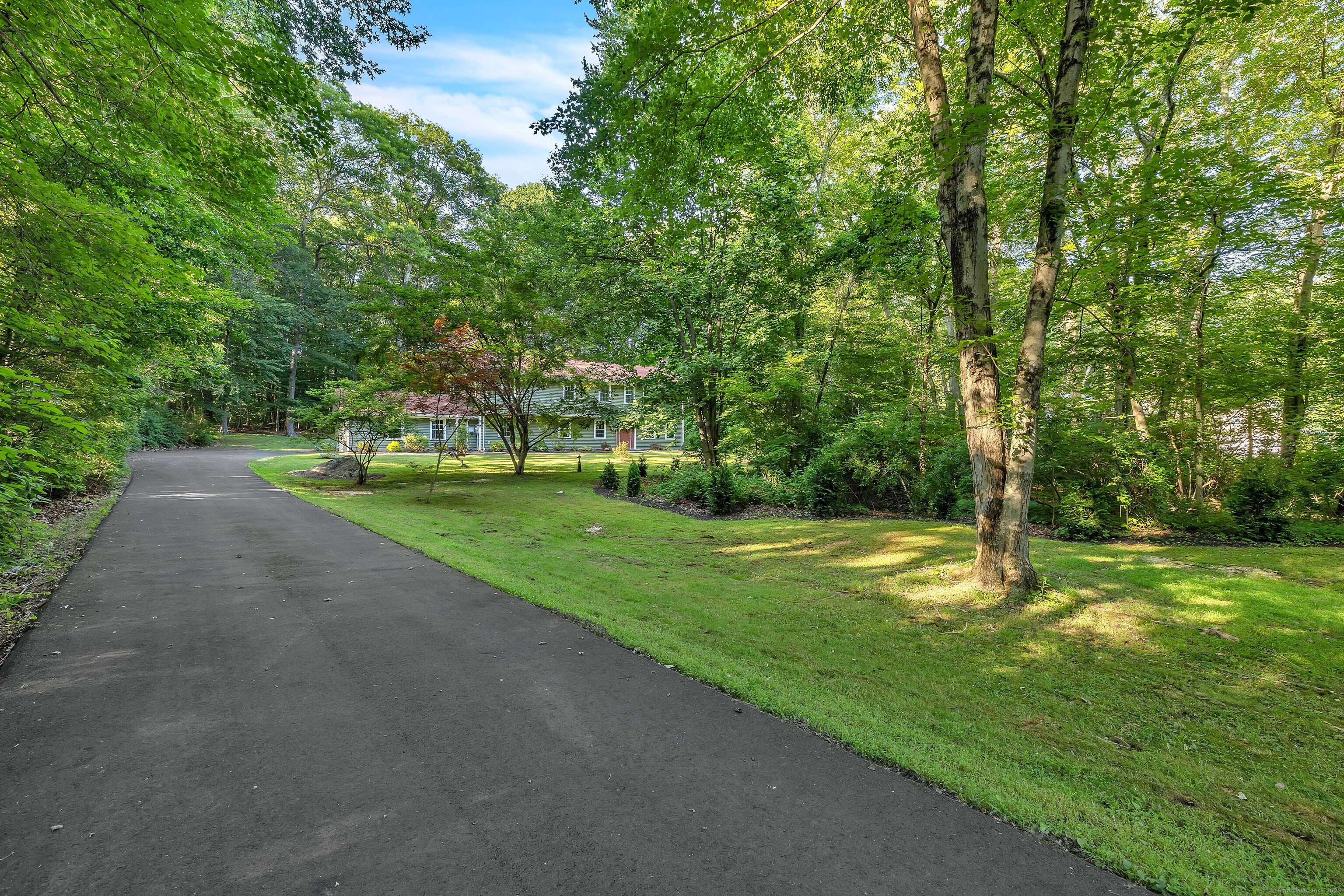 185 Meadow Hills Drive