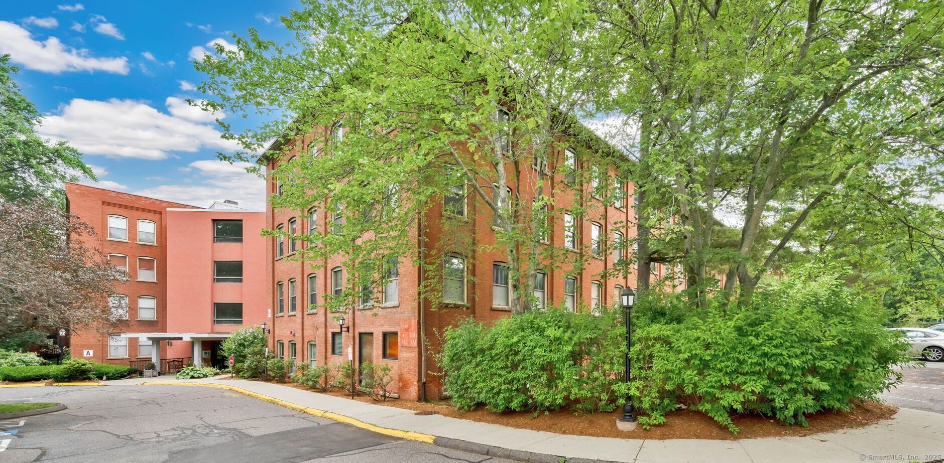 222 Williams Street East APT 104