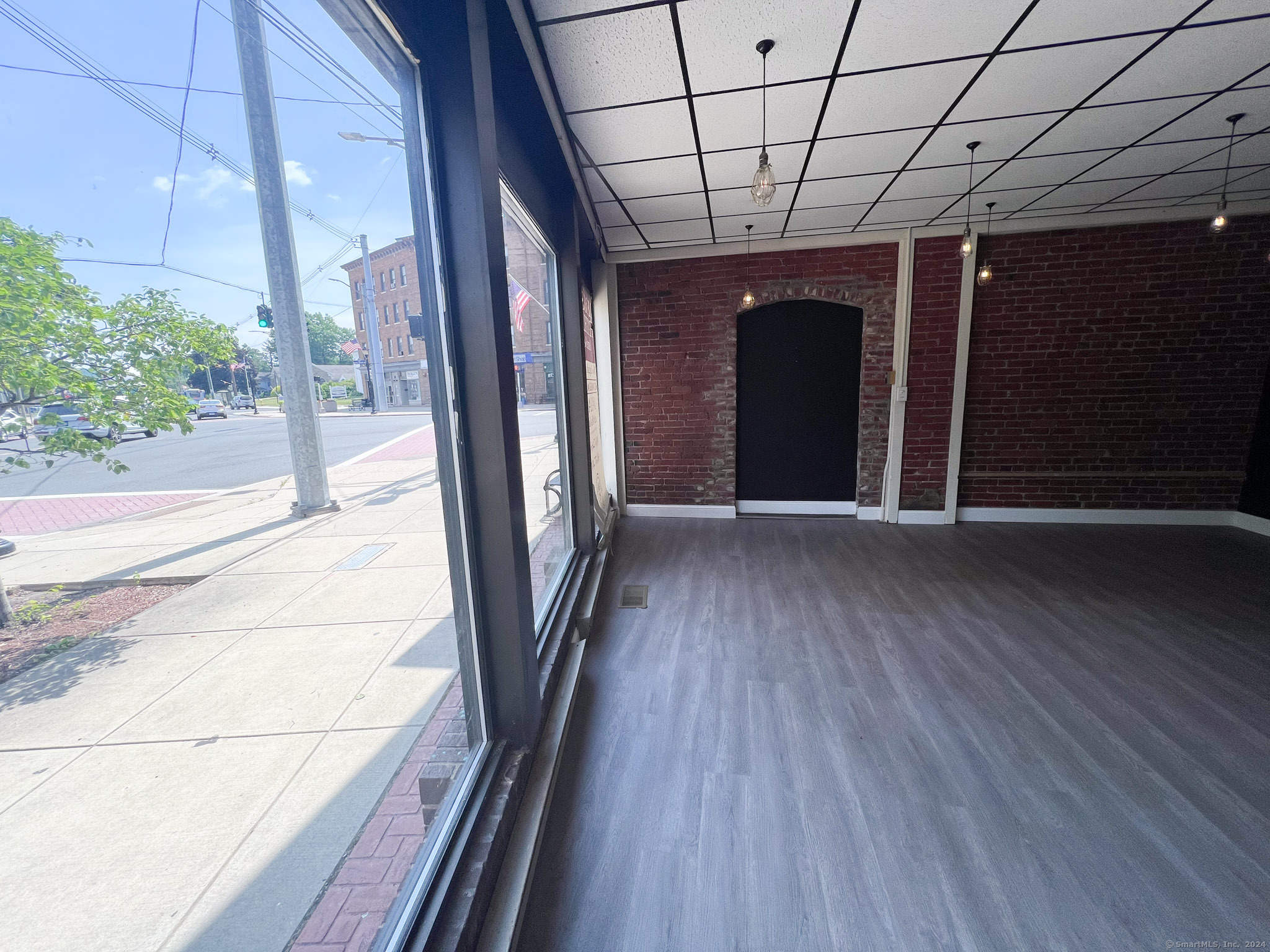 Plainville, Connecticut 06062, United States, ,Residential,Active,54684