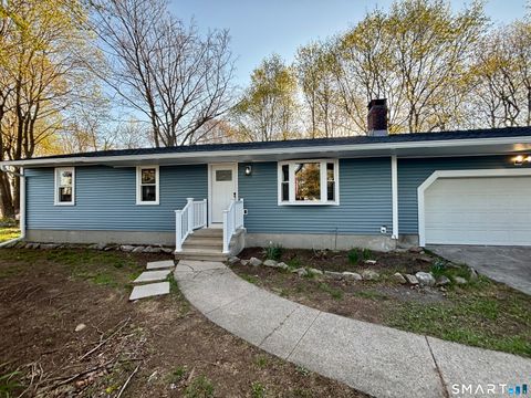 Photo of 22 Pine Street, Waterford, CT 06385 (MLS # 24169338)