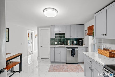 Tiny photo for 324 Washington Street #Apt. 2, Middletown, CT 06457 (MLS # 24204366)