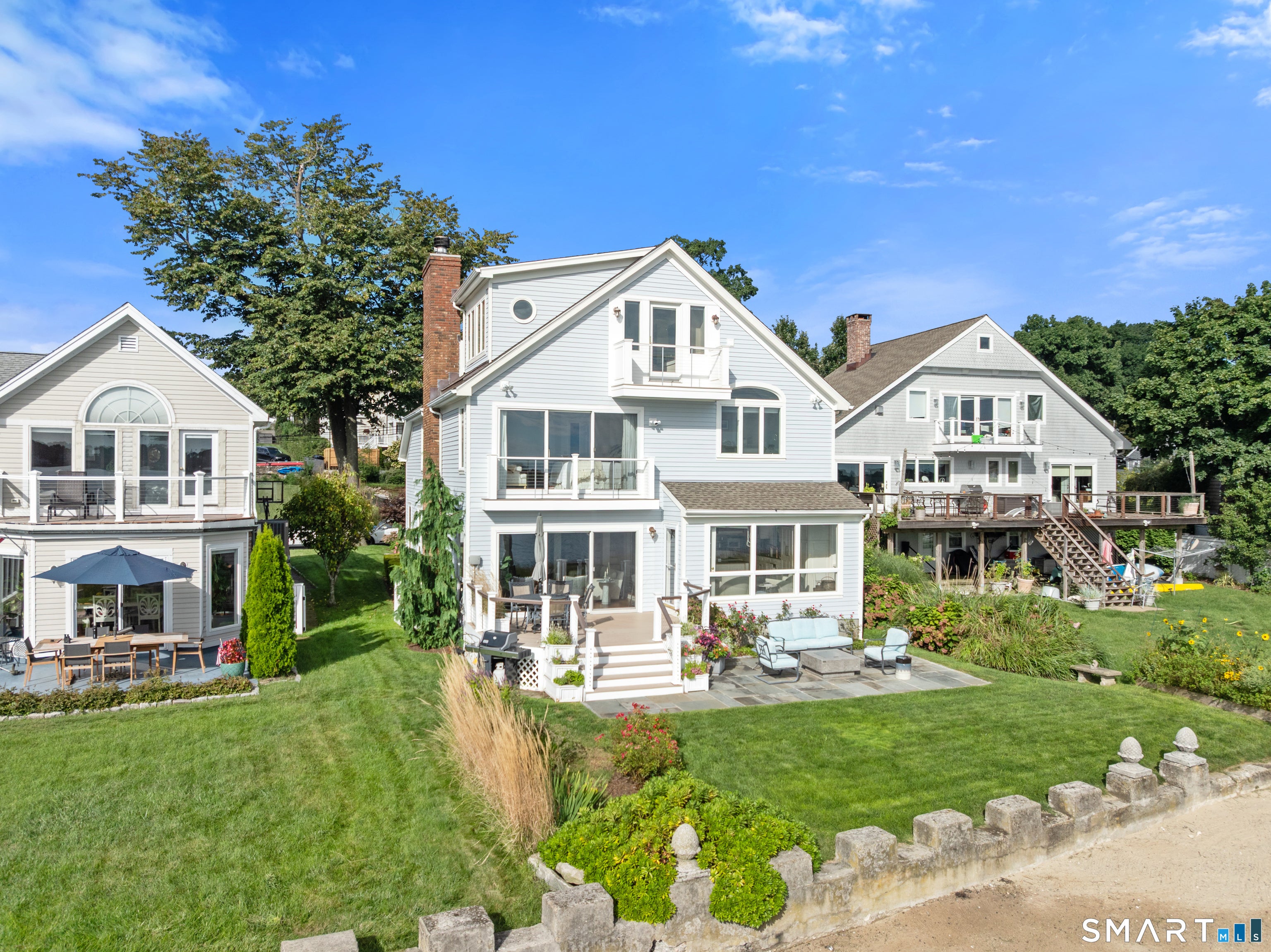 64 Shorefront Park