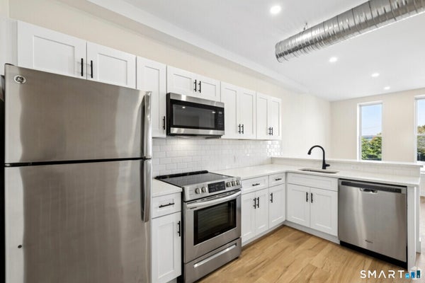 650 MAIN ST # B, MIDDLETOWN, CT 06457 - Image 72a248fc04e6faf3f5edacfa9ea00829/714928468