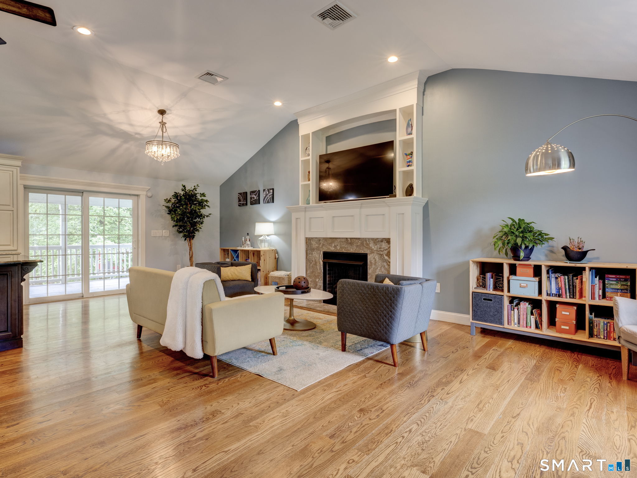 111 Woodfield Crossing