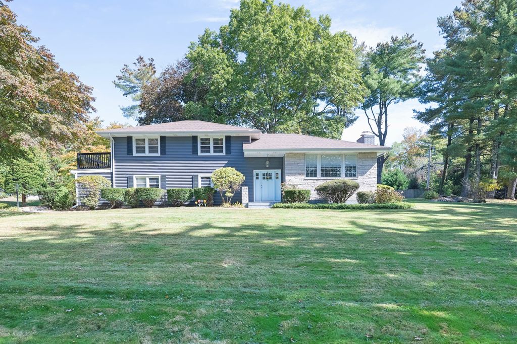 Photo of 2 Fox Run Road, Norwalk, CT 06850 (MLS # 24132205)