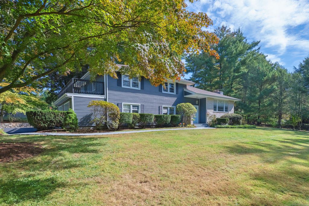 Photo of 2 Fox Run Road, Norwalk, CT 06850 (MLS # 24132205)