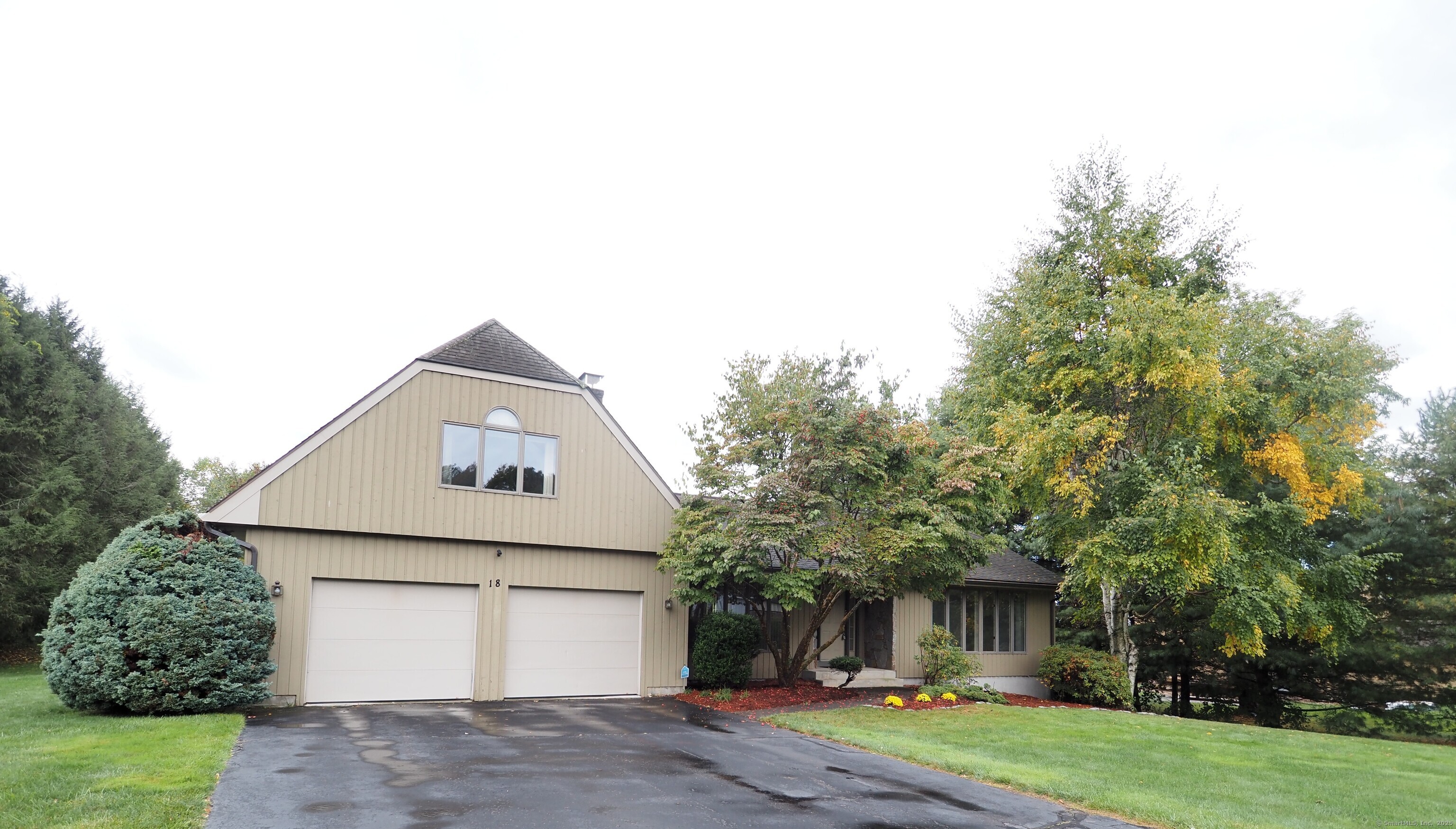 18 Holyoke Drive