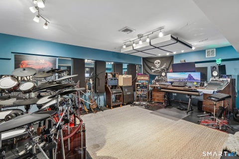 Tiny photo for 2 Drummers Lane, New Fairfield, CT 06812 (MLS # 24195390)