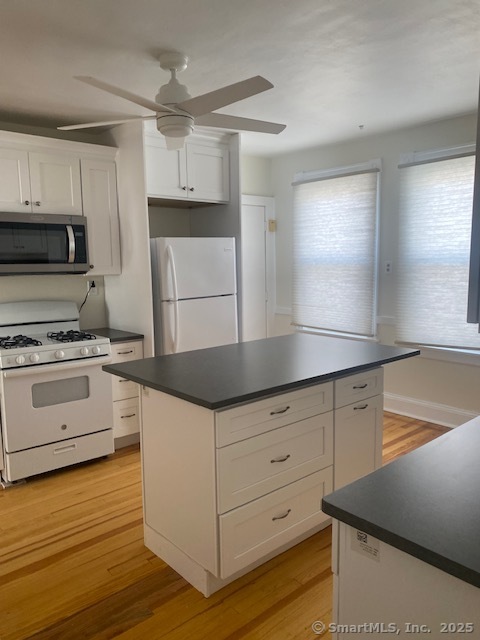 172 Beaver Street 2nd Fl