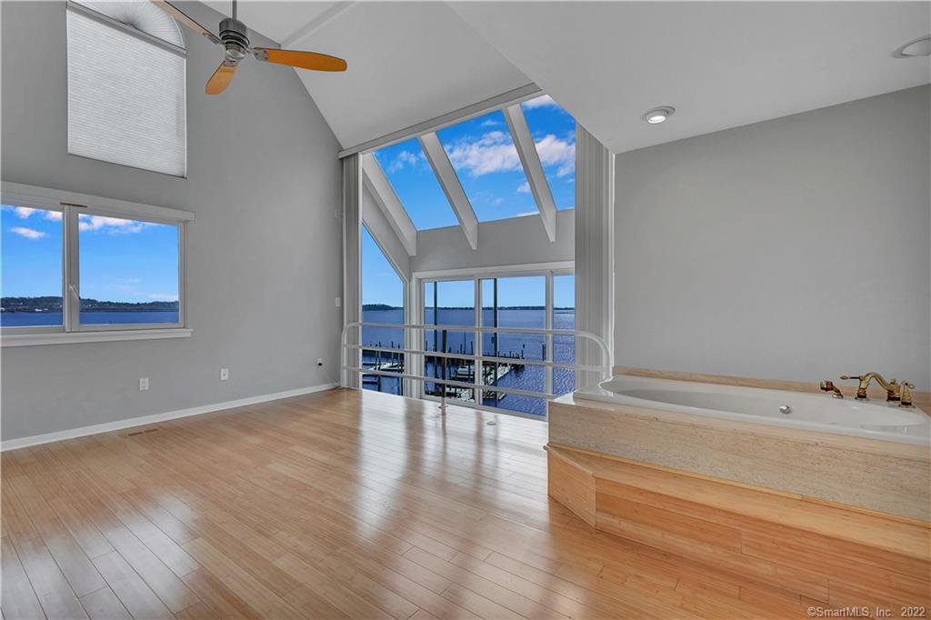 8 Harbour Close #8, New Haven, Connecticut image 14