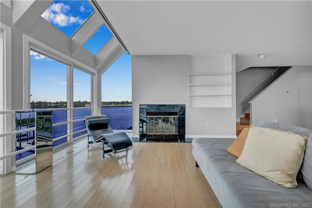 8 Harbour Close #8, New Haven, Connecticut image 1