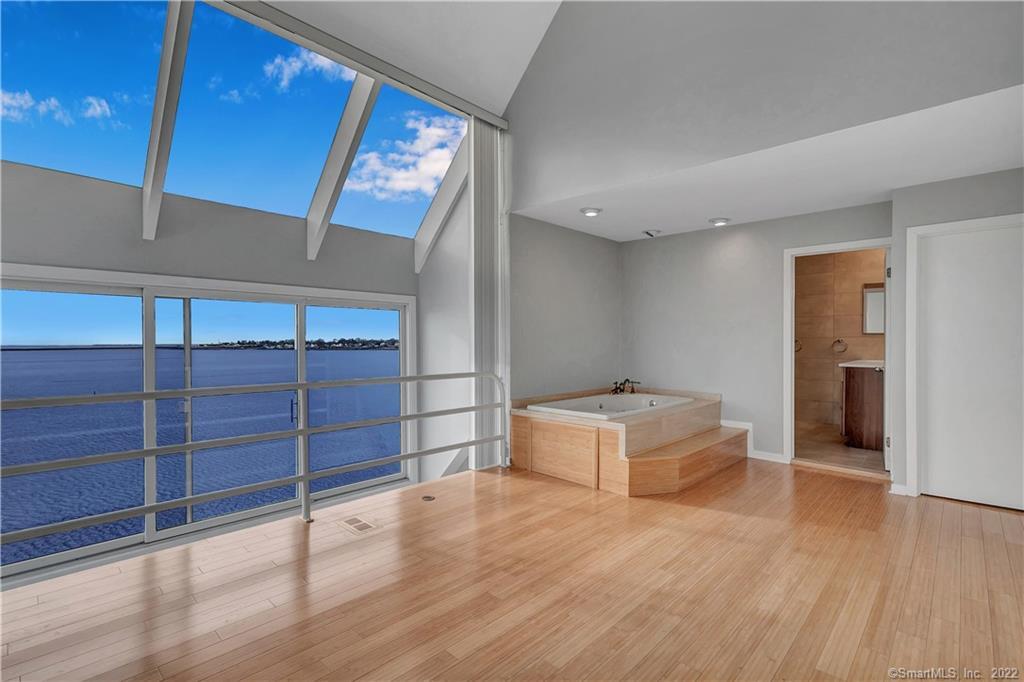 8 Harbour Close #8, New Haven, Connecticut image 15