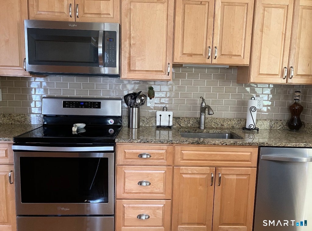 Photo of 149 High Hill #149, Shelton, CT 06484 (MLS # 24209558)