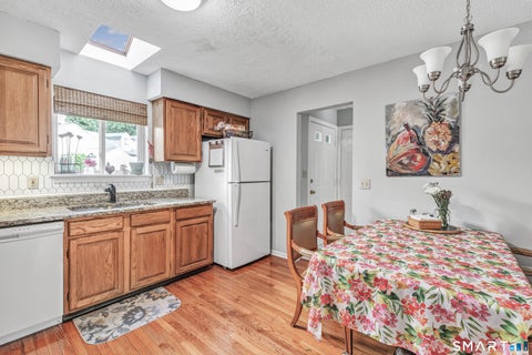 Tiny photo for 30 Ivy Grove Court #30, Shelton, CT 06484 (MLS # 24200473)