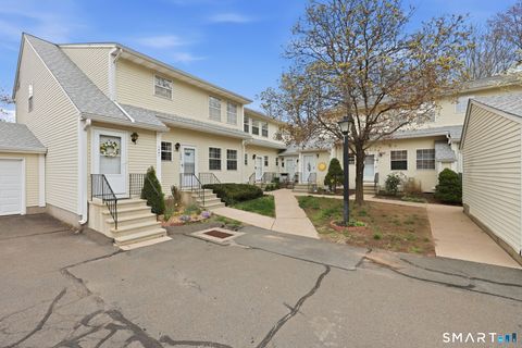 Photo of 1402 Sunfield Drive #1402, South Windsor, CT 06074 (MLS # 24165105)