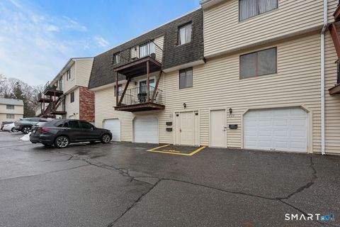 Tiny photo for 826 Blackstone Village #826, Meriden, CT 06450 (MLS # 24139328)