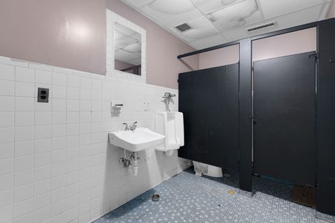 Tiny photo for 156 Franklin Avenue, Hartford, CT 06114 (MLS # 24142264)