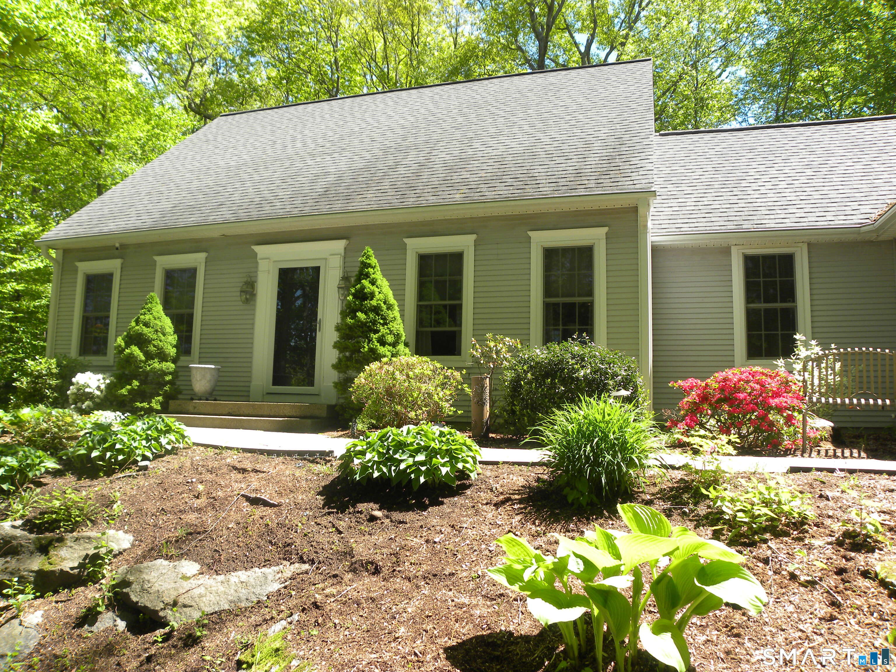 380 Dennison Ridge