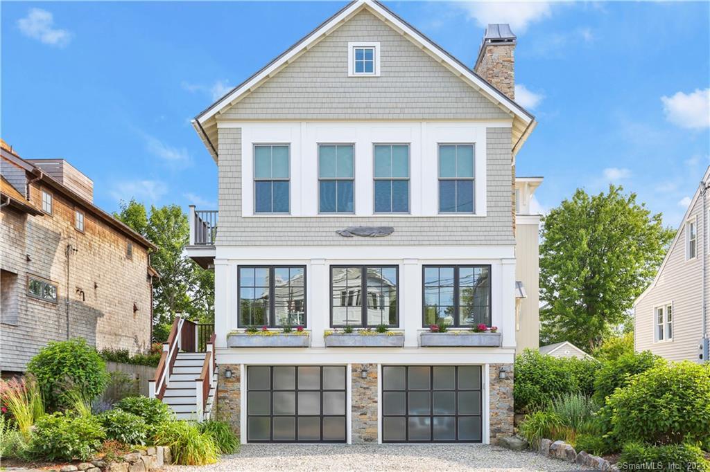 Rental Property at 9 Norwalk Avenue, Westport, Connecticut - Bedrooms: 3 
Bathrooms: 4 
Rooms: 8  - $15,000 MO.