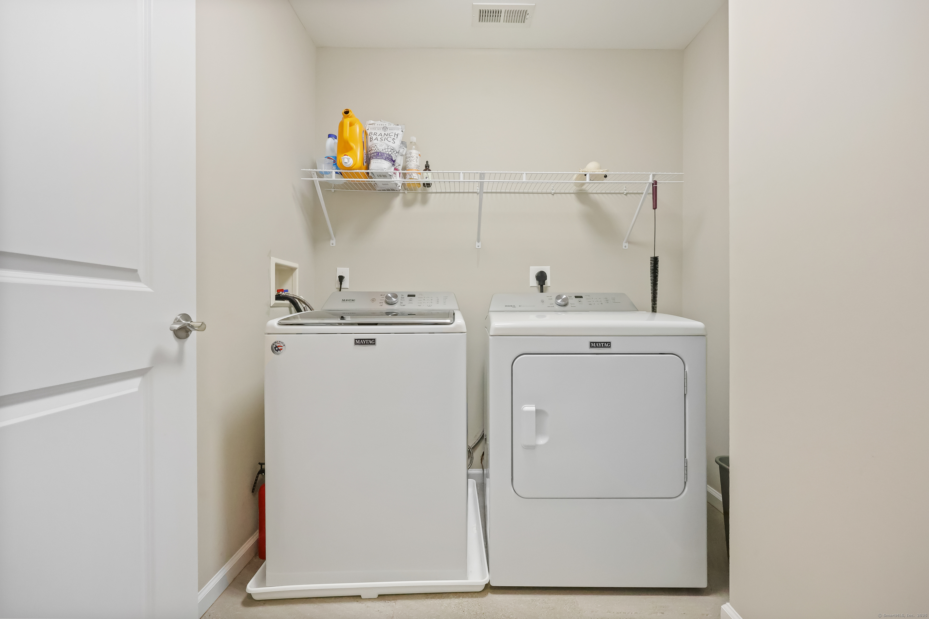 10 Lee Court, Milford, Connecticut image 29