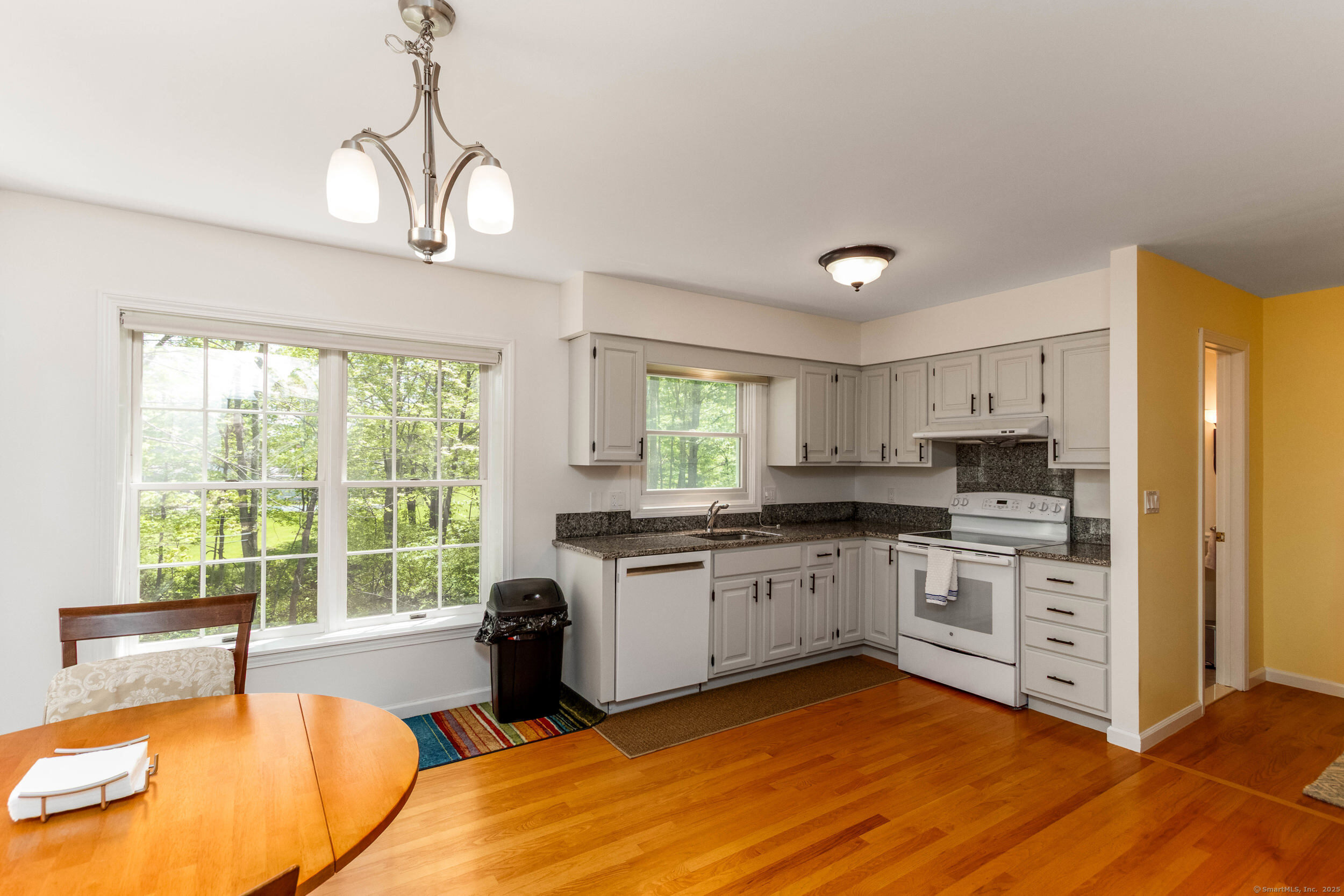 2 Cassella Drive, Wallingford, Connecticut image 7