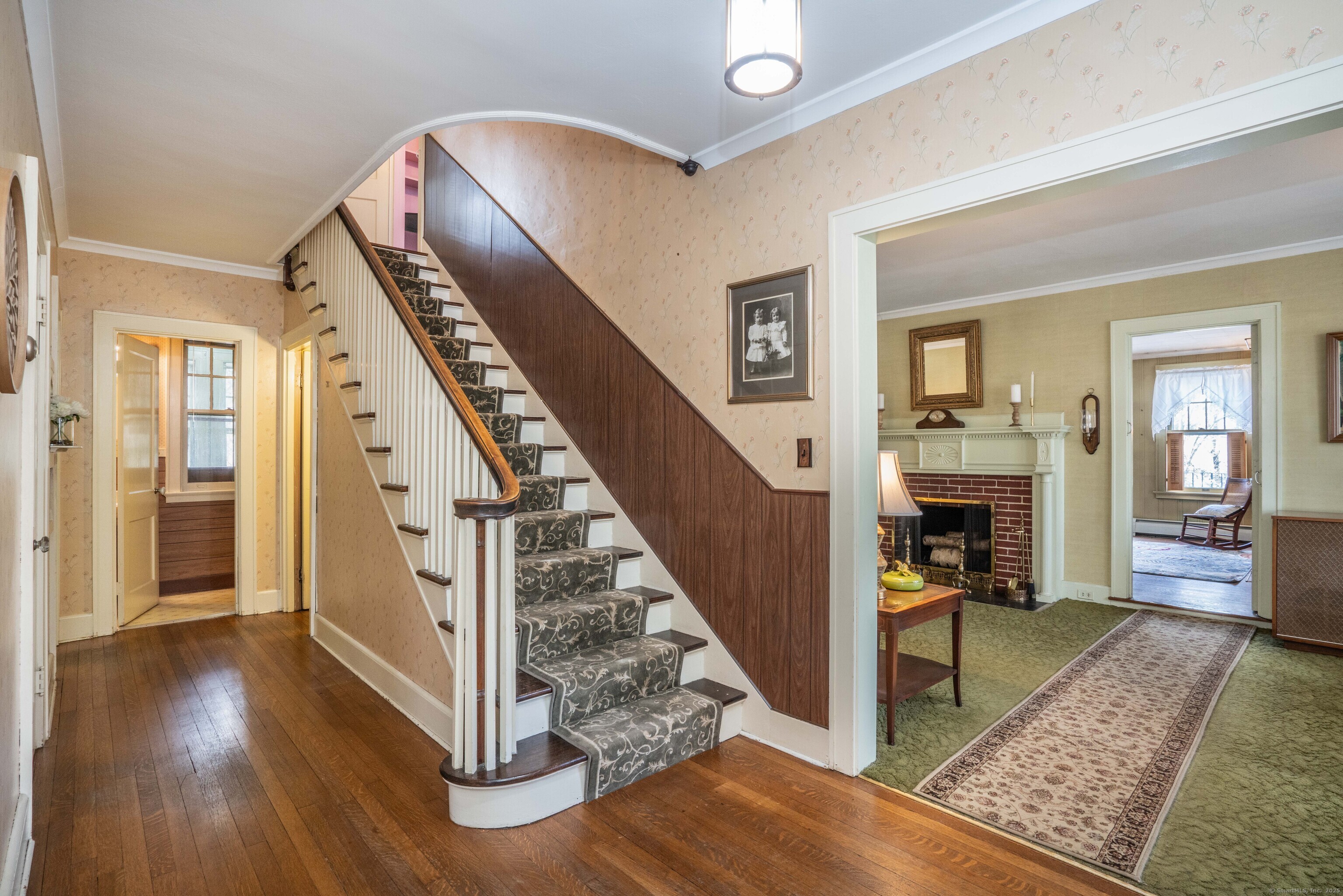 598 E Main Street, Torrington, Connecticut image 9