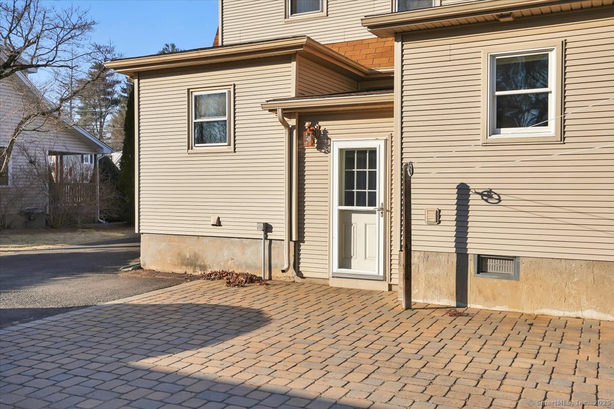 89 Maple Street, East Hartford, Connecticut image 26