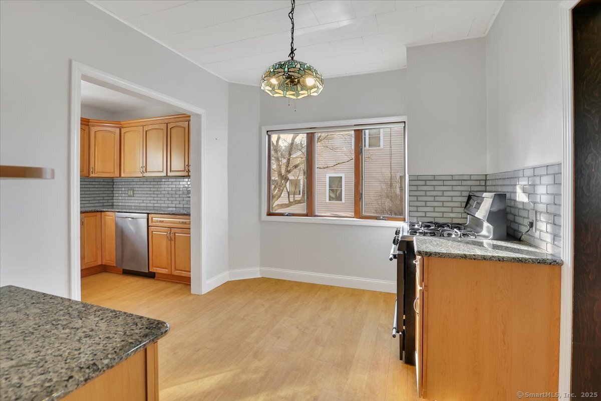 89 Maple Street, East Hartford, Connecticut image 7