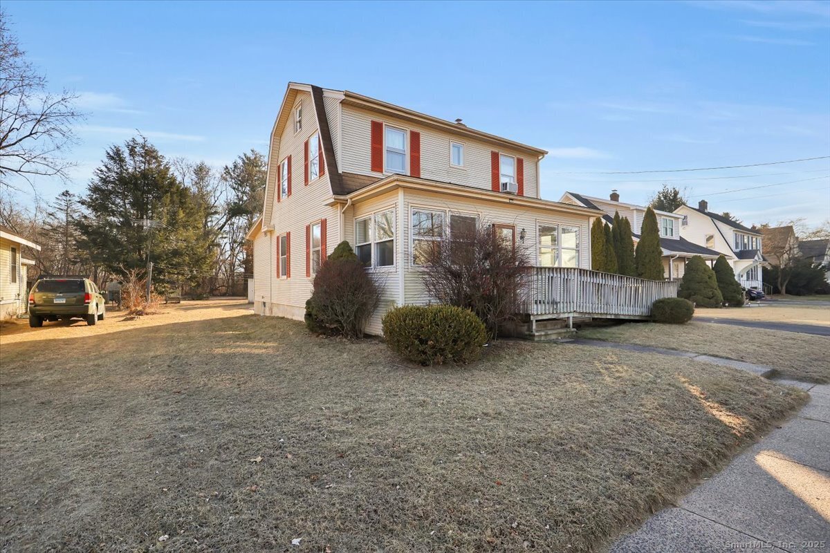 89 Maple Street, East Hartford, Connecticut image 30