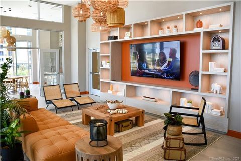 Tiny photo for 2 Harbor Point Road S #1101, Stamford, CT 06902 (MLS # 24170475)