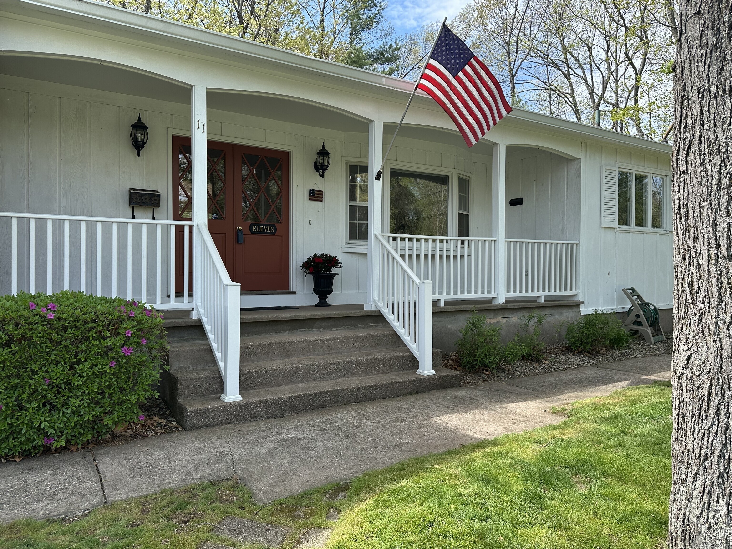 11 Dorset Lane, Manchester, Connecticut image 4