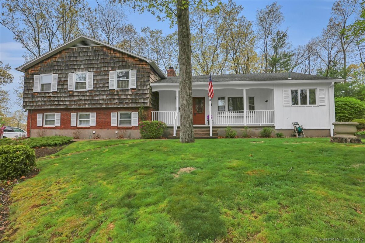 11 Dorset Lane, Manchester, Connecticut image 3