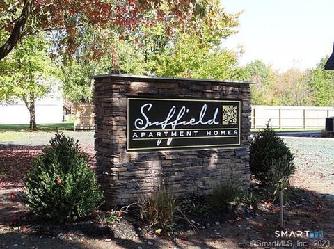 Condo For Rent - 390 Boston Neck Road #1G<br/> Hartford County, Suffield, CT 06078
