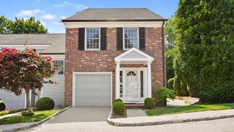 16 Ward Lane 16 Darien CT 06820