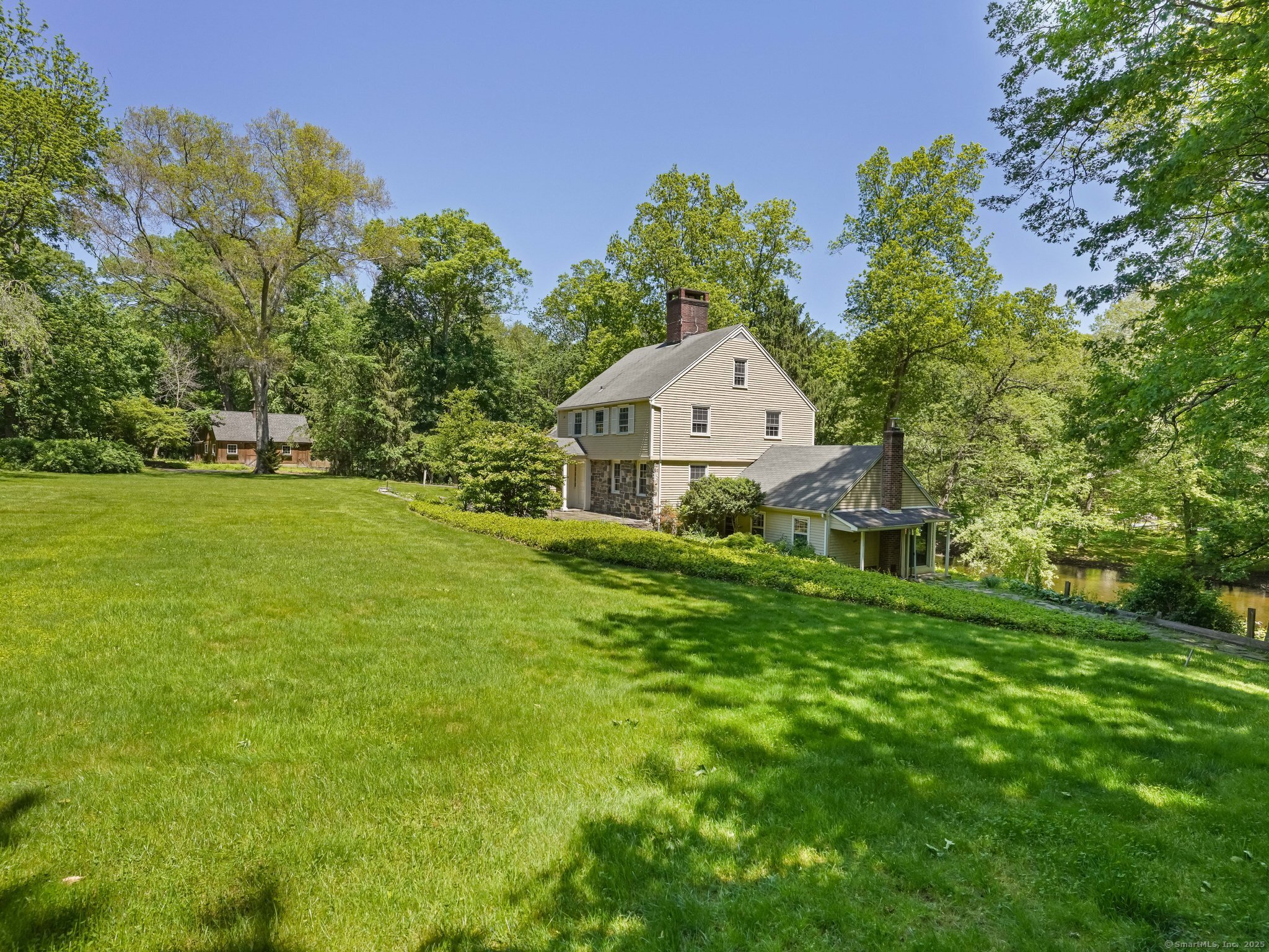 17 Huckleberry Lane