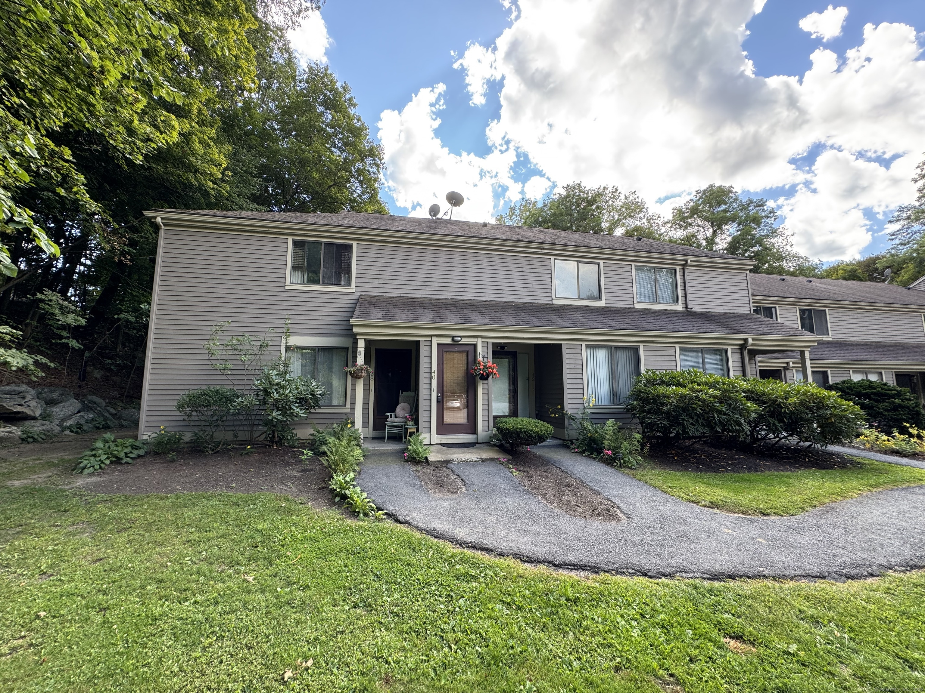 38 Riveredge Drive 38