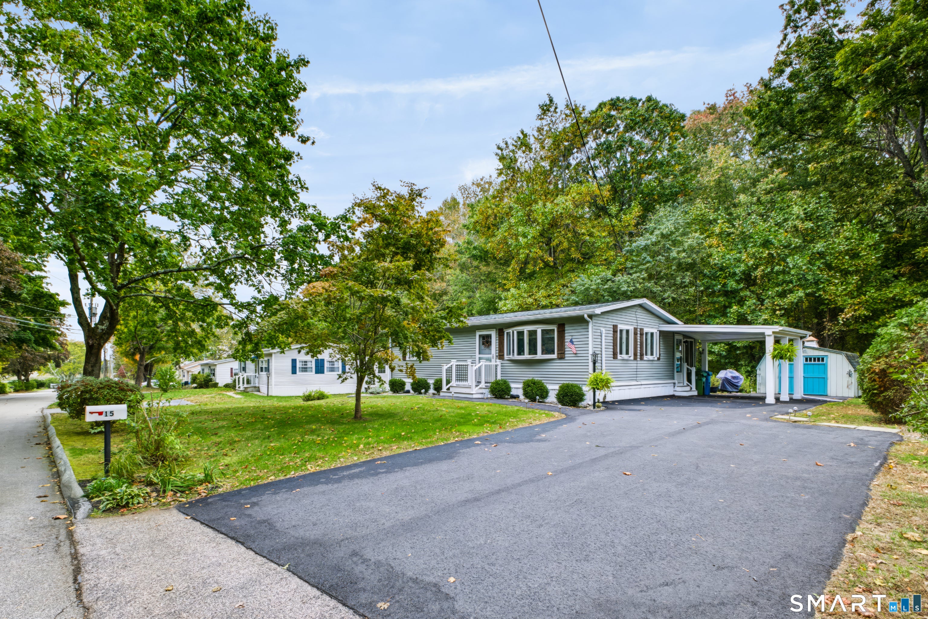 15 OLD FORGE Road