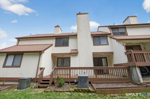 Tiny photo for 175 Beacon Hill Common #175, Beacon Falls, CT 06403 (MLS # 24173852)