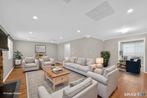 Tiny photo for 175 Beacon Hill Common #175, Beacon Falls, CT 06403 (MLS # 24173852)