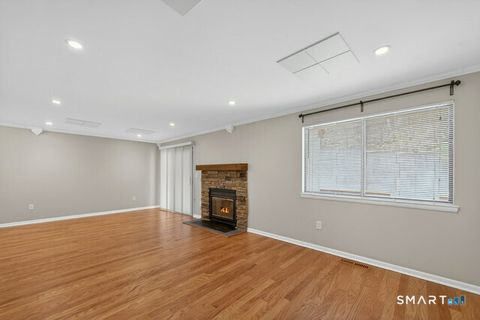 Tiny photo for 175 Beacon Hill Common #175, Beacon Falls, CT 06403 (MLS # 24173852)