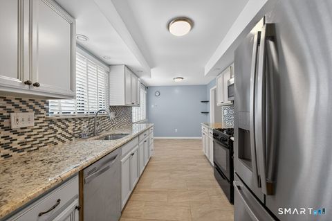Tiny photo for 175 Beacon Hill Common #175, Beacon Falls, CT 06403 (MLS # 24173852)